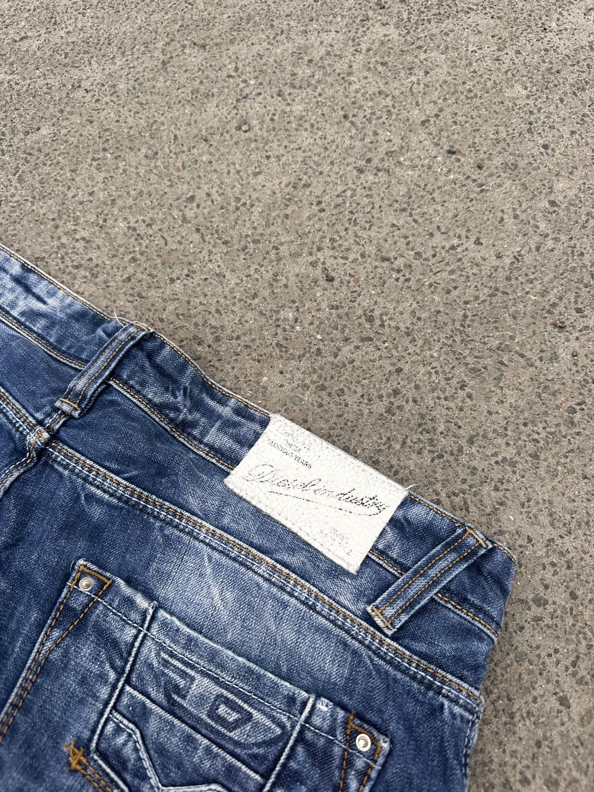 Diesel Diesel Faded Y2K Distressed Baggy Jeans Made in Italy Size US 38 / EU 54 - 7 Thumbnail