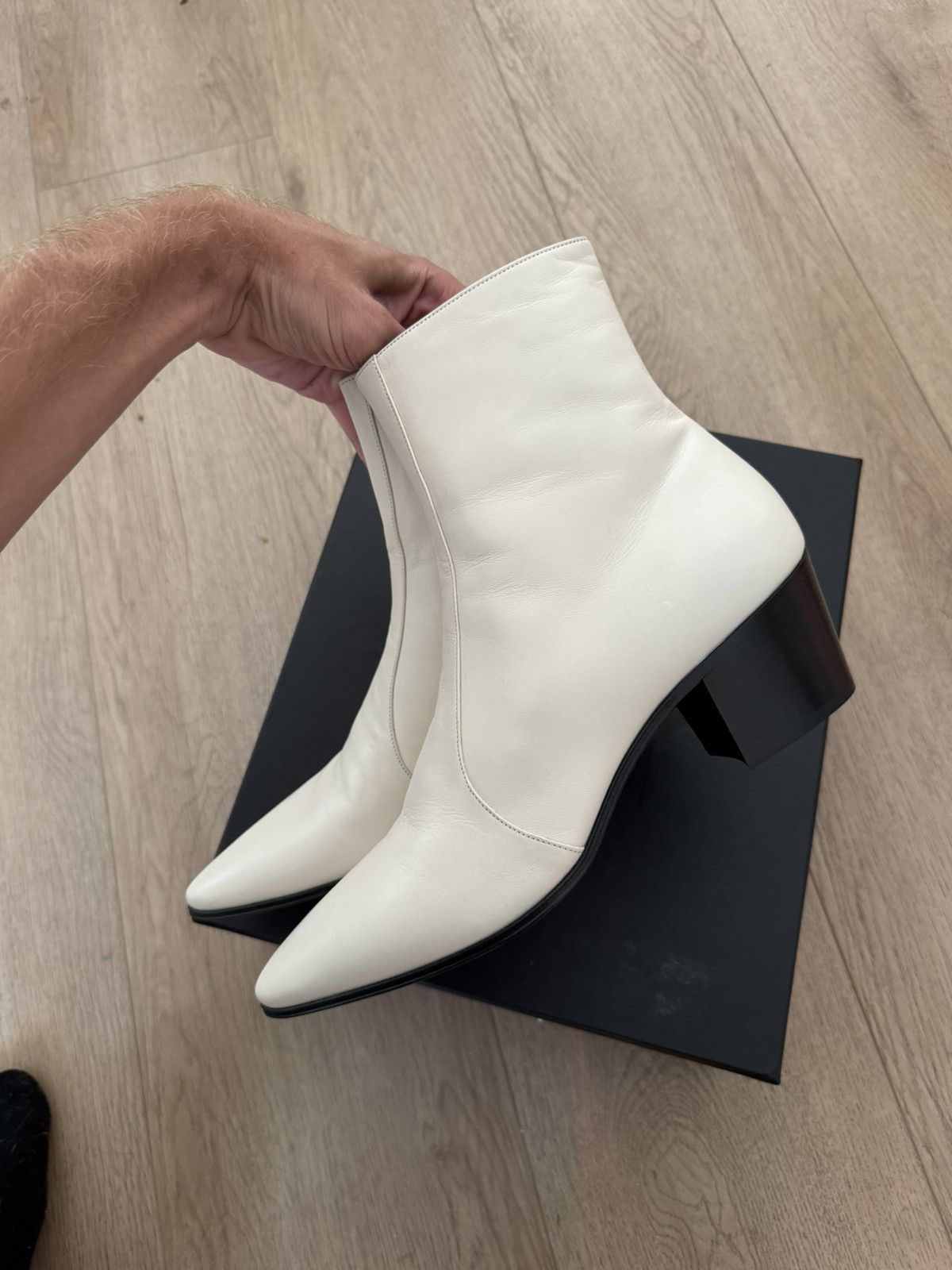 Pre-owned Saint Laurent Bnib Cream Vasili Boots In White