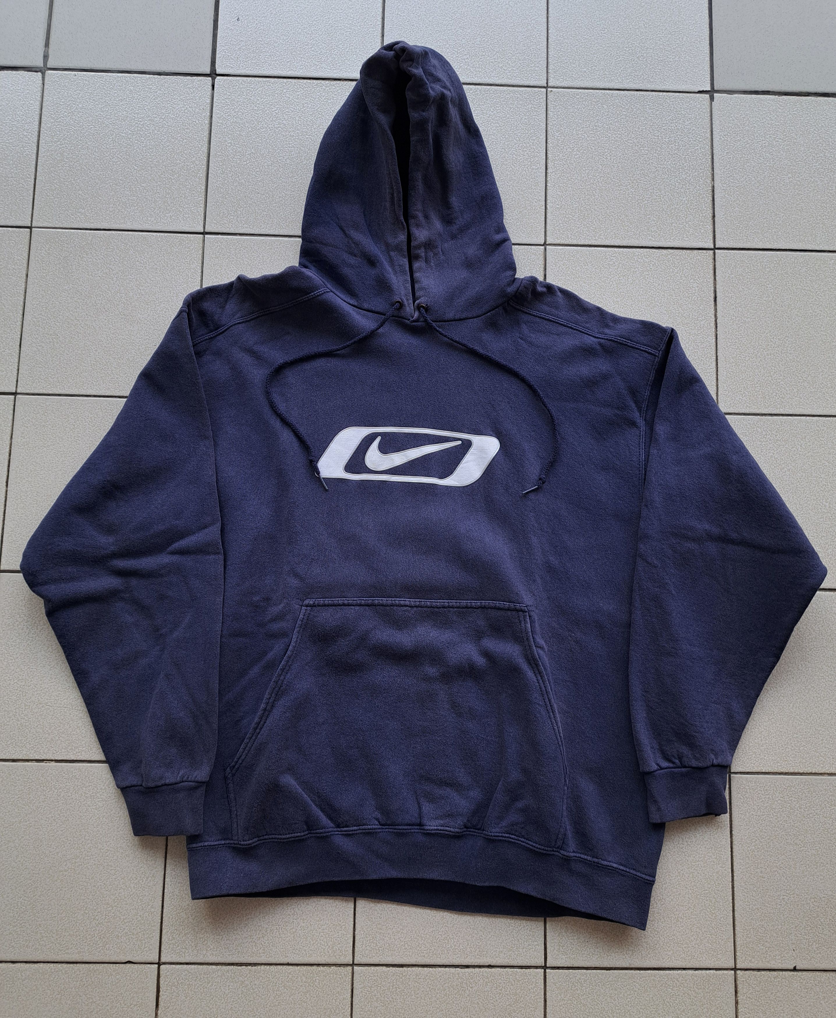 Vintage Navy Nike center popular logo hoodie