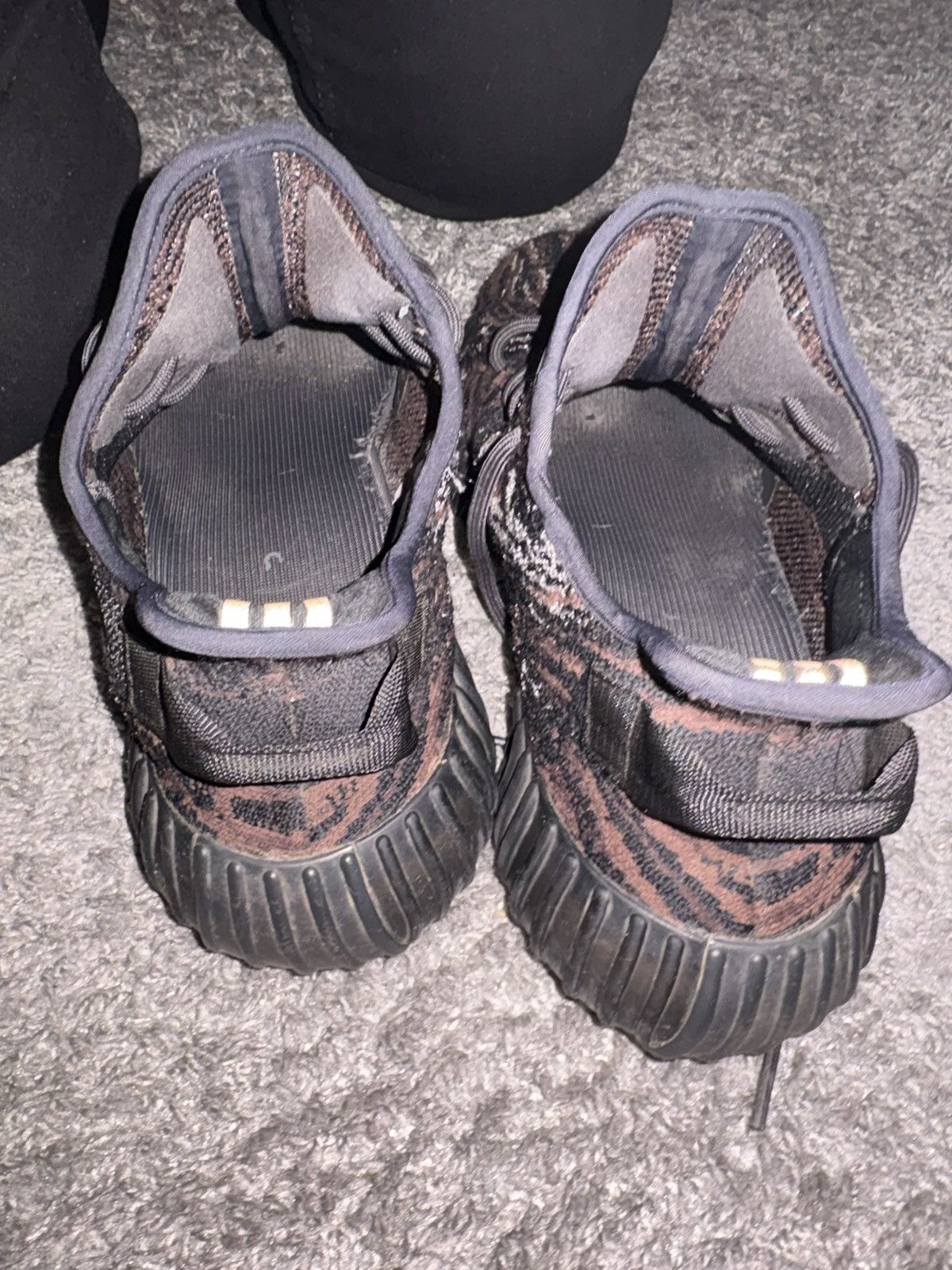 Yeezy Yeezy Boost 350 v2 Mx rock colorway Size US 11 / EU 44 - 5 Thumbnail