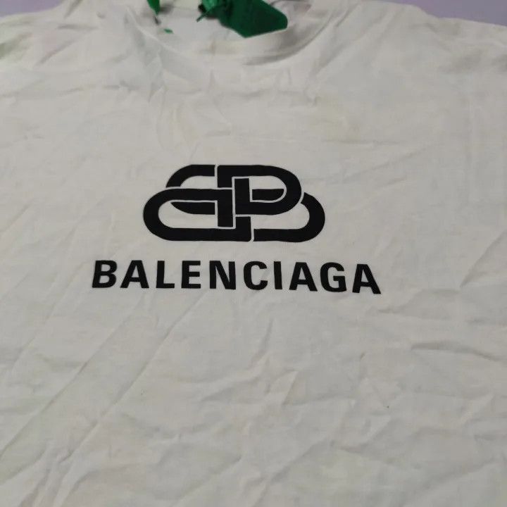 Balenciaga Balenciaga Balenciaga White TShirt with BB Logo -2507 Size US XS / EU 42 / 0 - 6 Thumbnail