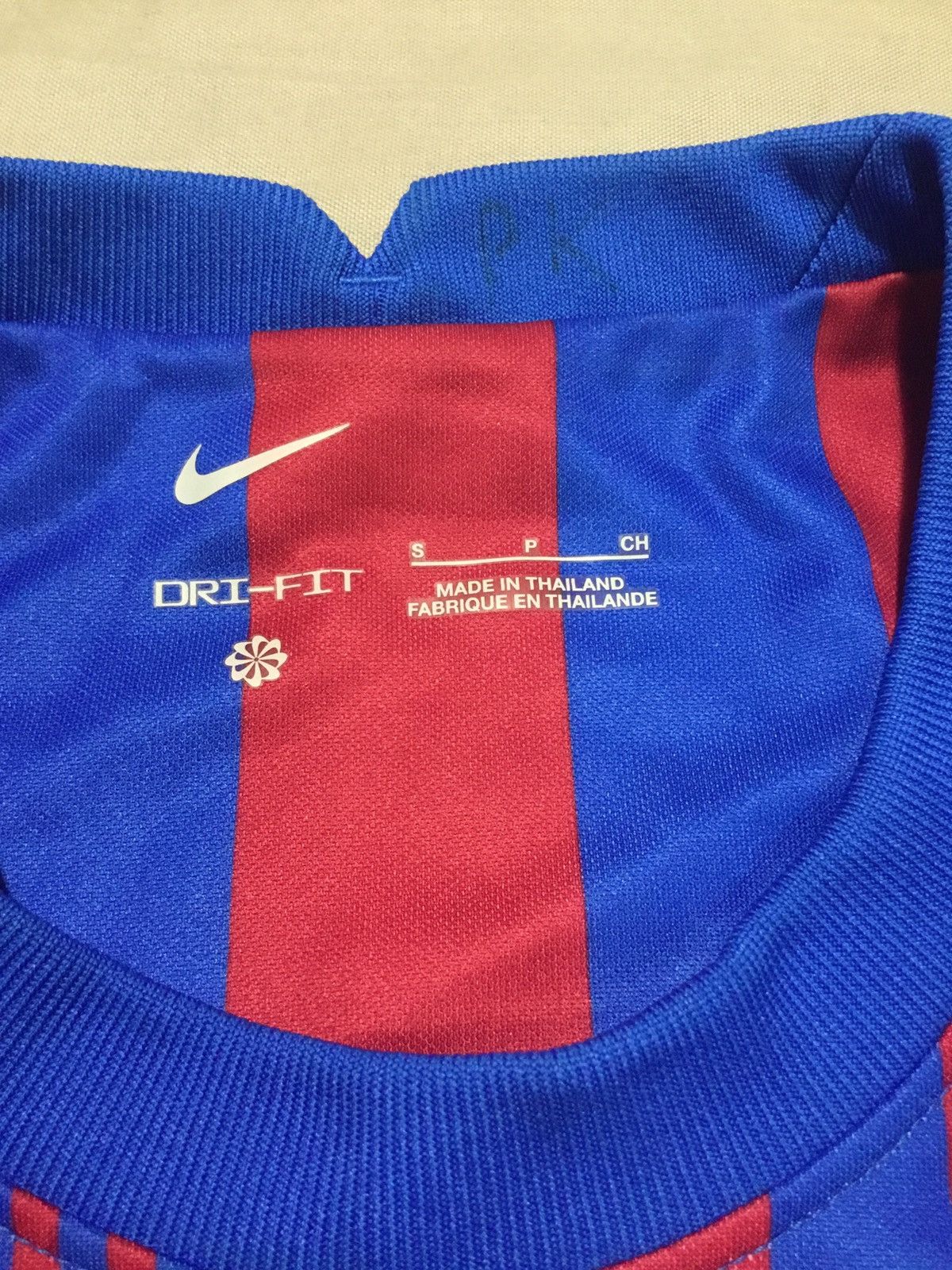 Nike FC Barcelona Nike 2021-2022 Home Shirt Size Small Size US S / EU 44-46 / 1 - 5 Thumbnail