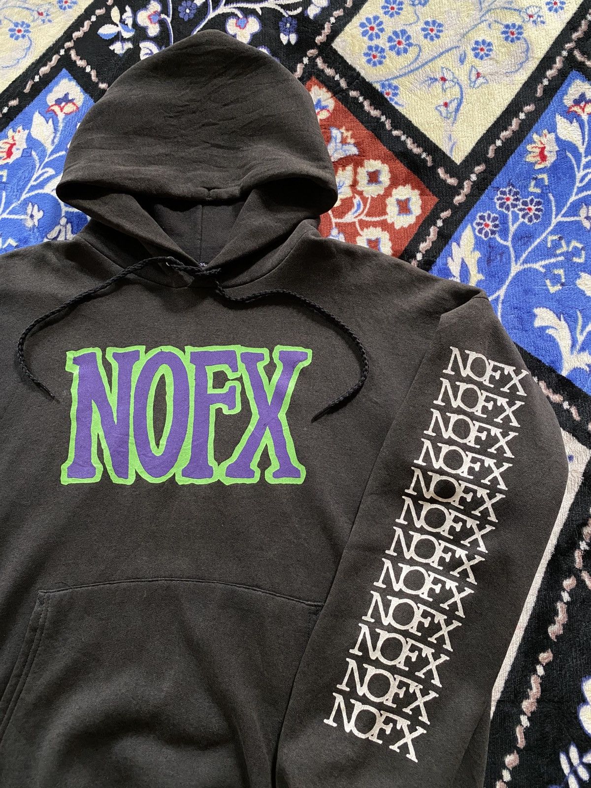 Band Tees Vintage 90s NOFX Fat Wreck Chords Hoodie Size US L / EU 52-54 / 3 - 3 Thumbnail