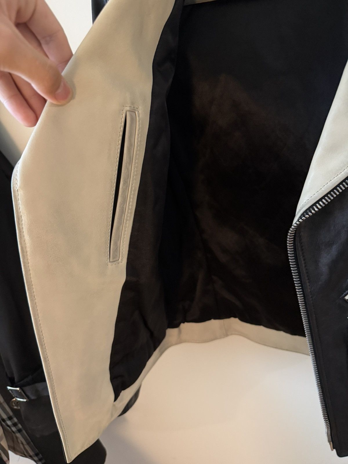 Saint Laurent Paris Saint Laurent Paris hedi slimane leather bike jacket Size US S / EU 44-46 / 1 - 8 Thumbnail