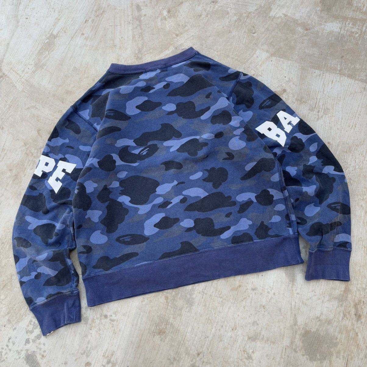 Bape Color Camo Crewneck Size US M / EU 48-50 / 2 - 9 Thumbnail