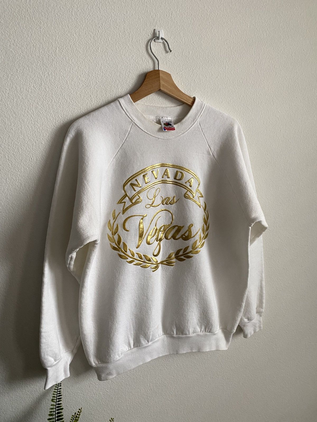 Vintage Vintage 90s Las Vegas Crewneck Sweatshirt Size US L / EU 52-54 / 3 - 2 Thumbnail