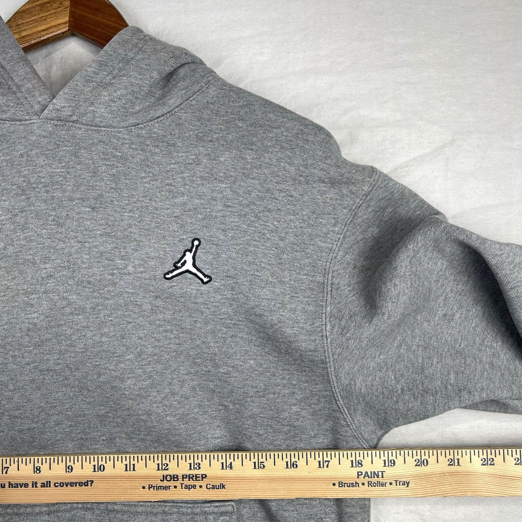 Jordan Brand Air Jordan Hoodie Mens Small Gray Nike Essentials Pullover Sweatshirt Embroidery Size US S / EU 44-46 / 1 - 5 Thumbnail