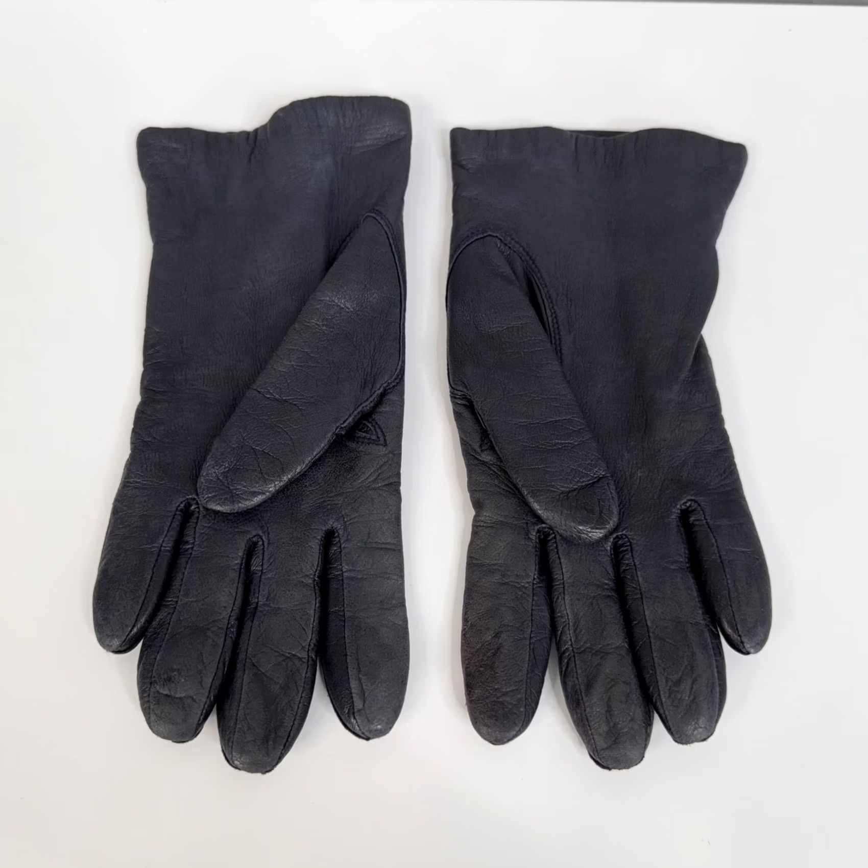 Vintage VINTAGE Fownes Leather Gloves Womens 7 Black Lined Genuine Leather Winter Knit Driving Size ONE SIZE - 3 Thumbnail