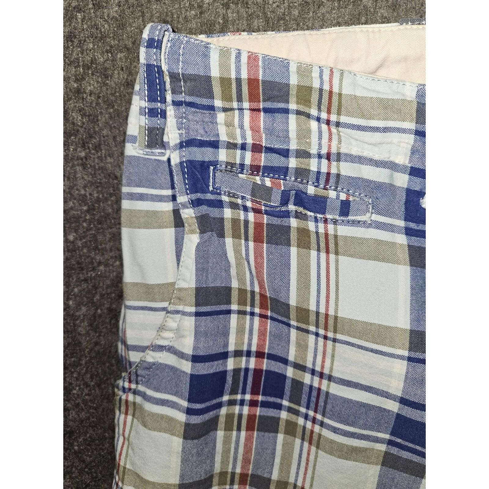 Eddie Bauer Eddie Bauer Shorts Mens 38 Blue Plaid 100% Cotton Flat Front Casual Chino Golf Regular Rise 10 in Pockets Boys Mens Womens Size US 38 / EU 54 - 6 Thumbnail