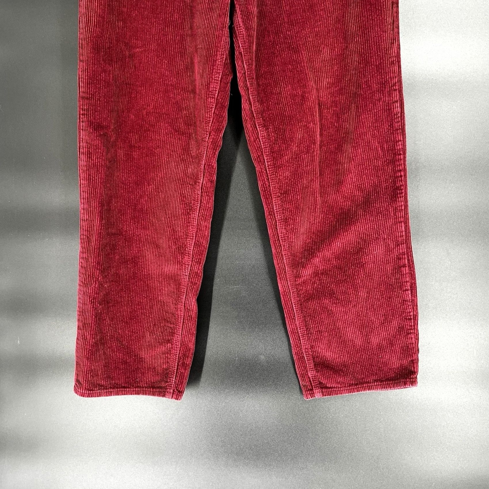 Empyre EMPYRE Relax Maroon Corduroy Pants Men 32 x 30 Slim? Relaxed Fit 5-Pocket Red Corduroy Tapered Inseam 30 Size US 32 / EU 48 - 5 Thumbnail