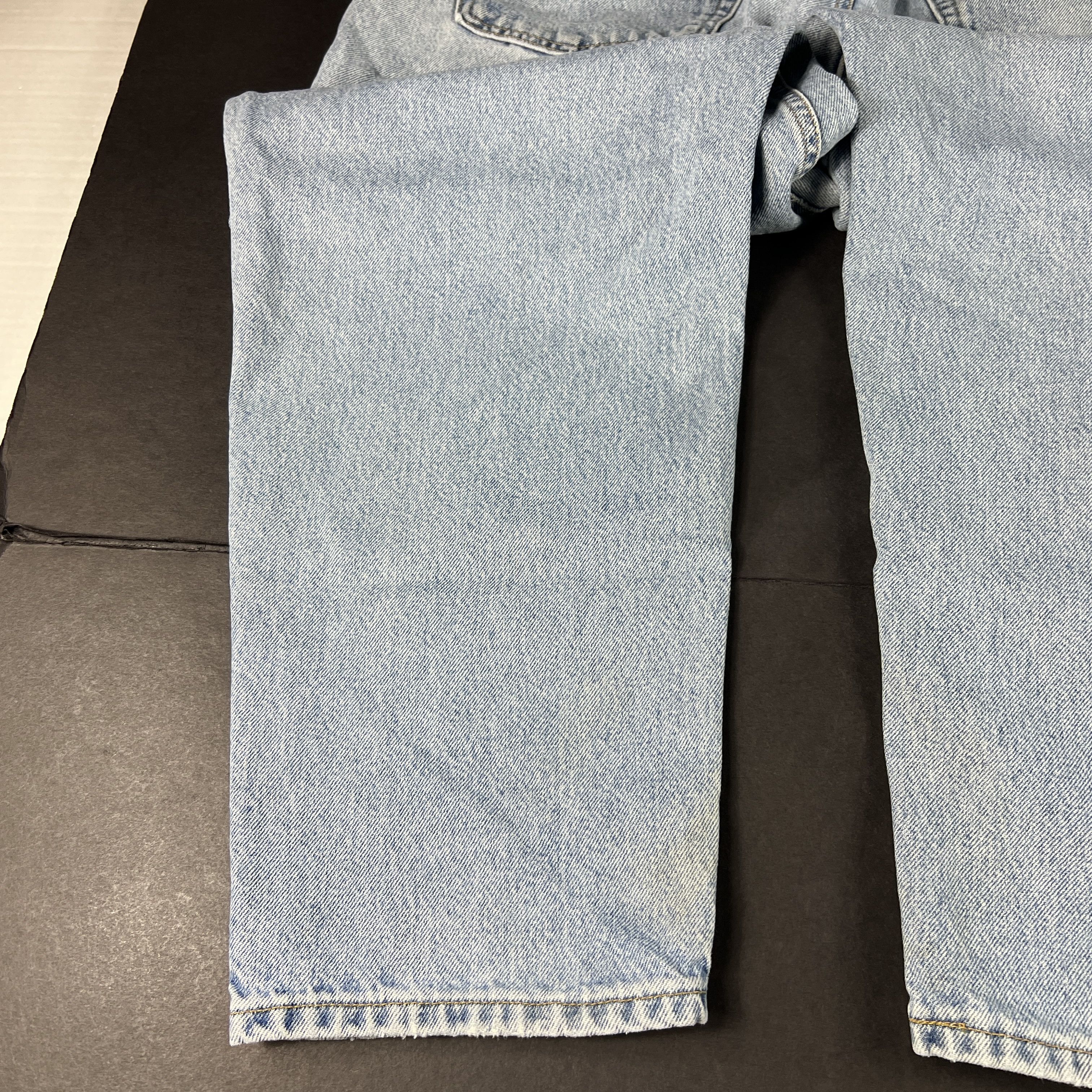 Levi's × Vintage Y2K Levi's Jeans 560 Loose Tapered Light Blue Faded Denim Size US 38 / EU 54 - 18 Thumbnail