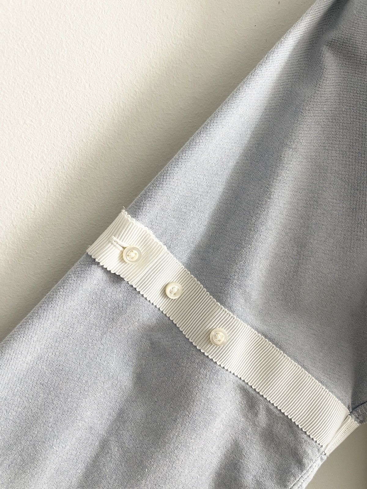 Thom Browne STEAL! 2015 Thom Browne Cotton Oxford White Armband Shirt Size US M / EU 48-50 / 2 - 4 Thumbnail
