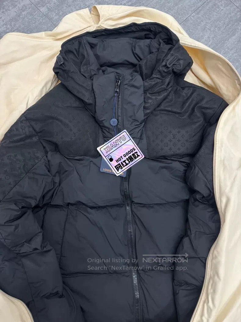 Louis Vuitton Louis Vuitton Black down jacket Size US S / EU 44-46 / 1 - 1 Thumbnail