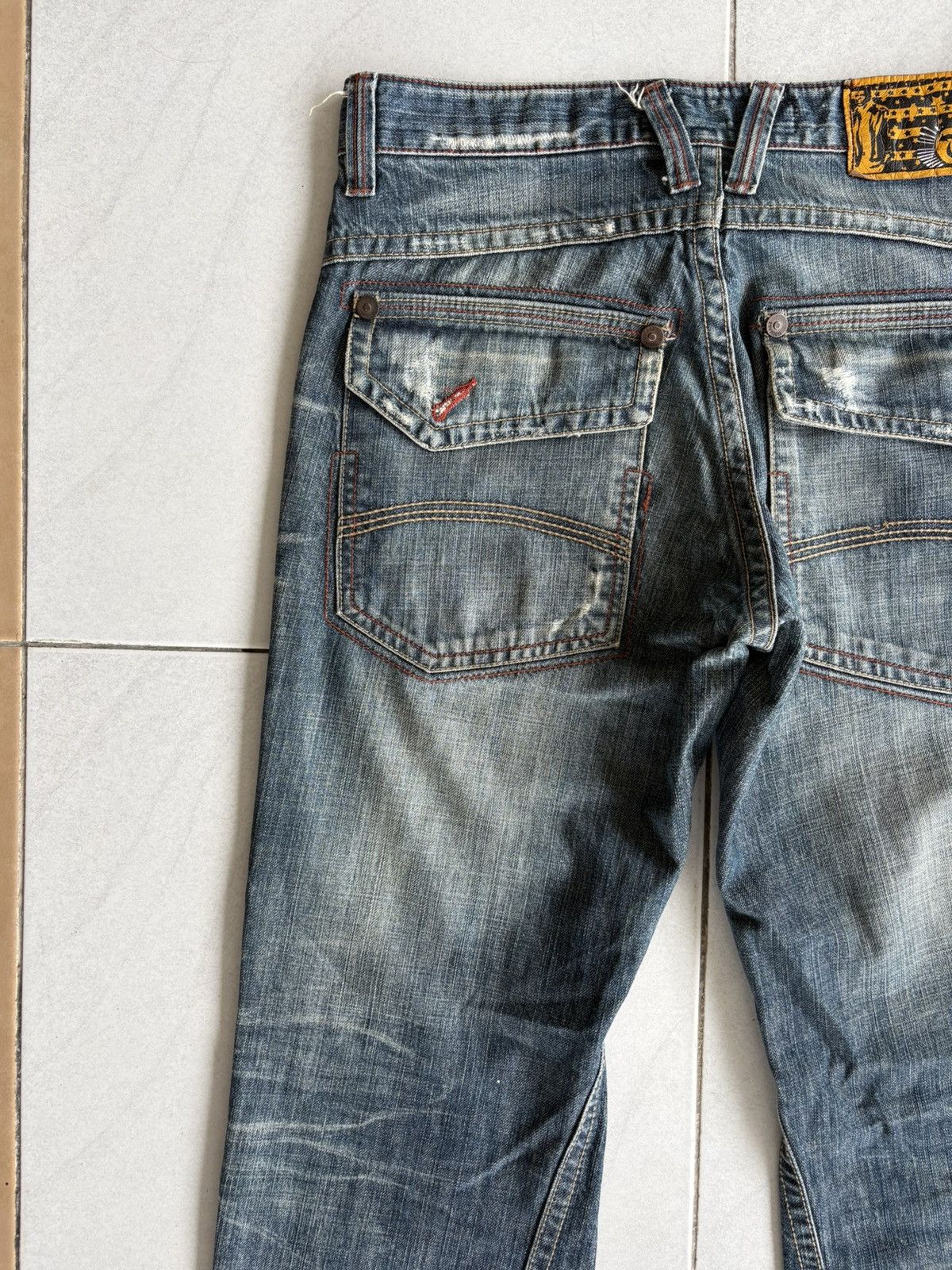 Vintage Korean Iloi Streetwear Low Flared Jeans Distressed Denim Size US 31 - 11 Thumbnail