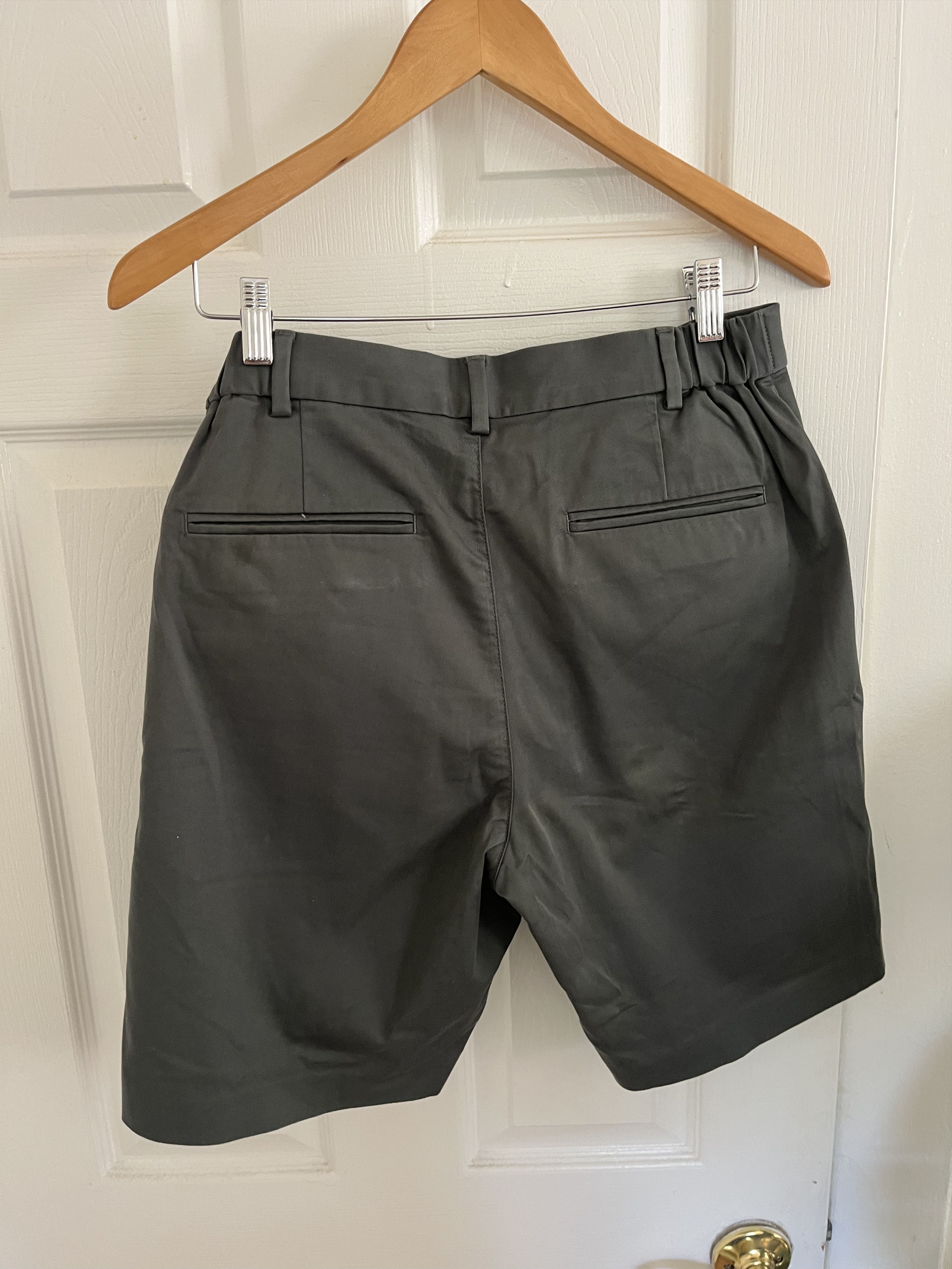 Cos cos shorts - fits like 31 Size US 33 - 4 Thumbnail