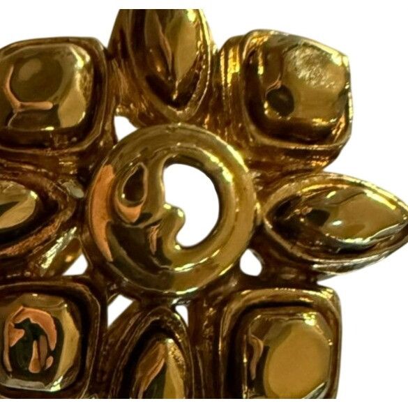 St. John Vintage St. John Gold-Tone Floral Clip-On Earrings 1 Inch Di Size ONE SIZE - 2 Thumbnail