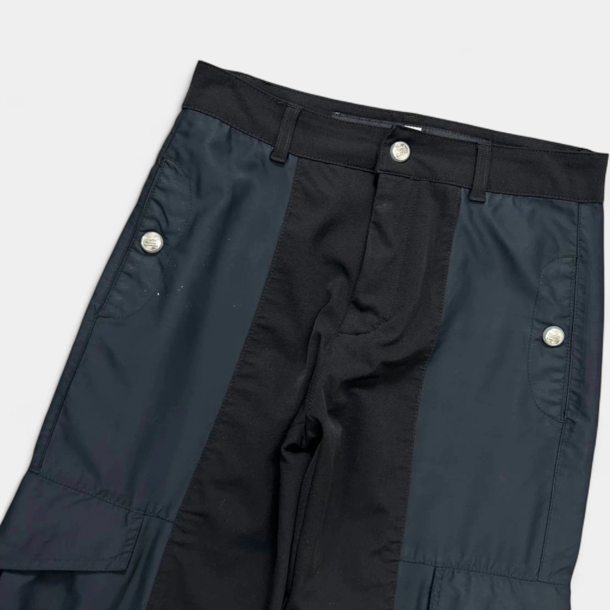 Marithe + Francois Girbaud Marithé + François Girbaud 2000s Black Navy Technical Cargo Size US 29 - 2 Thumbnail