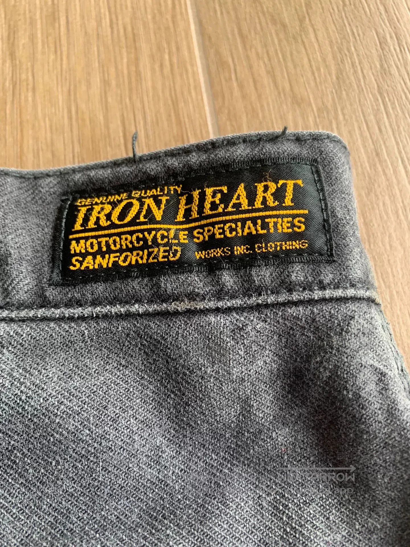 Iron Heart iron heart cargo shorts in charcoal color. Size US 36 / EU 52 - 3 Thumbnail