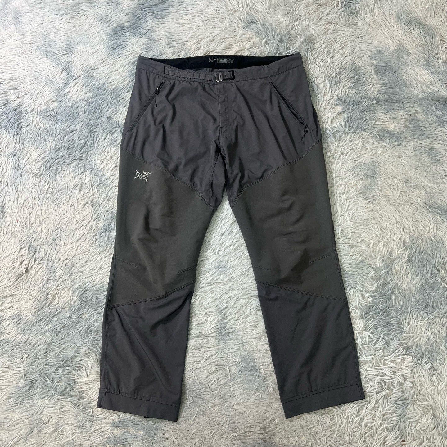 Arc'teryx ARC'TERYX Pants Size XL Size US 32 / EU 48 - 1 Thumbnail