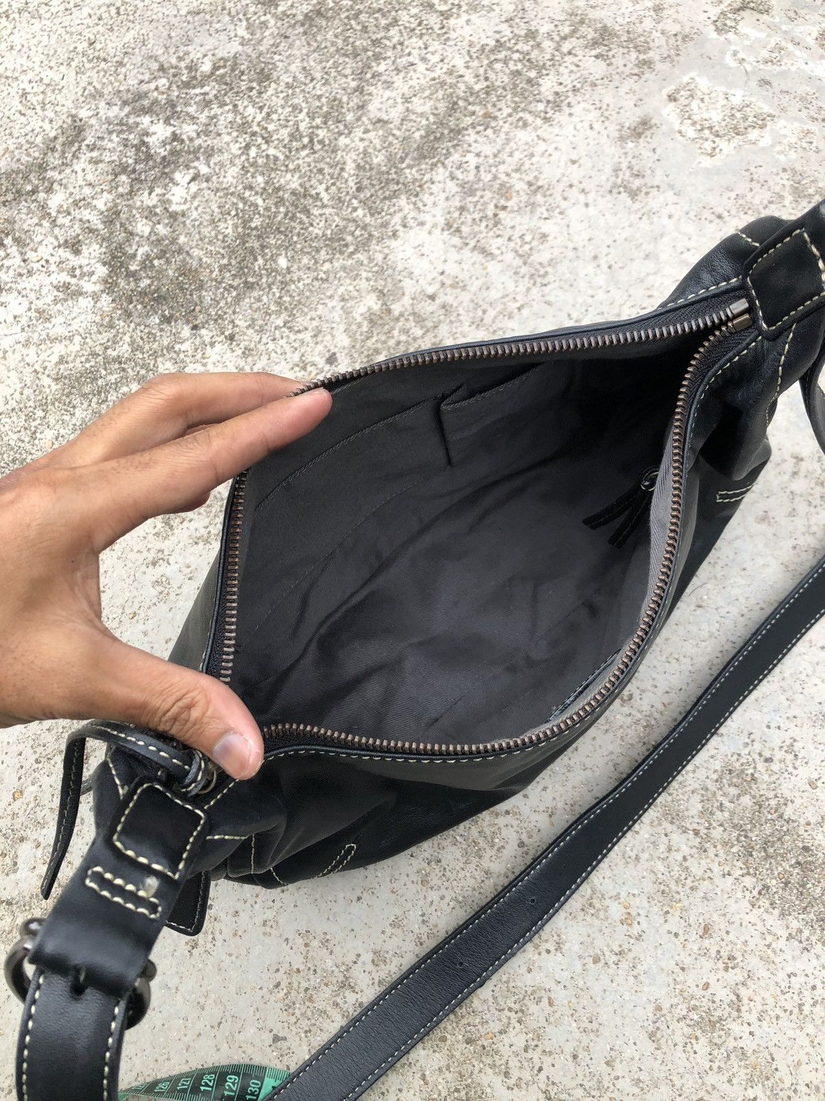 Leather JAPANESSE SAZABY LEATHER CROSSBODY SLINGBAG Size ONE SIZE - 8 Thumbnail