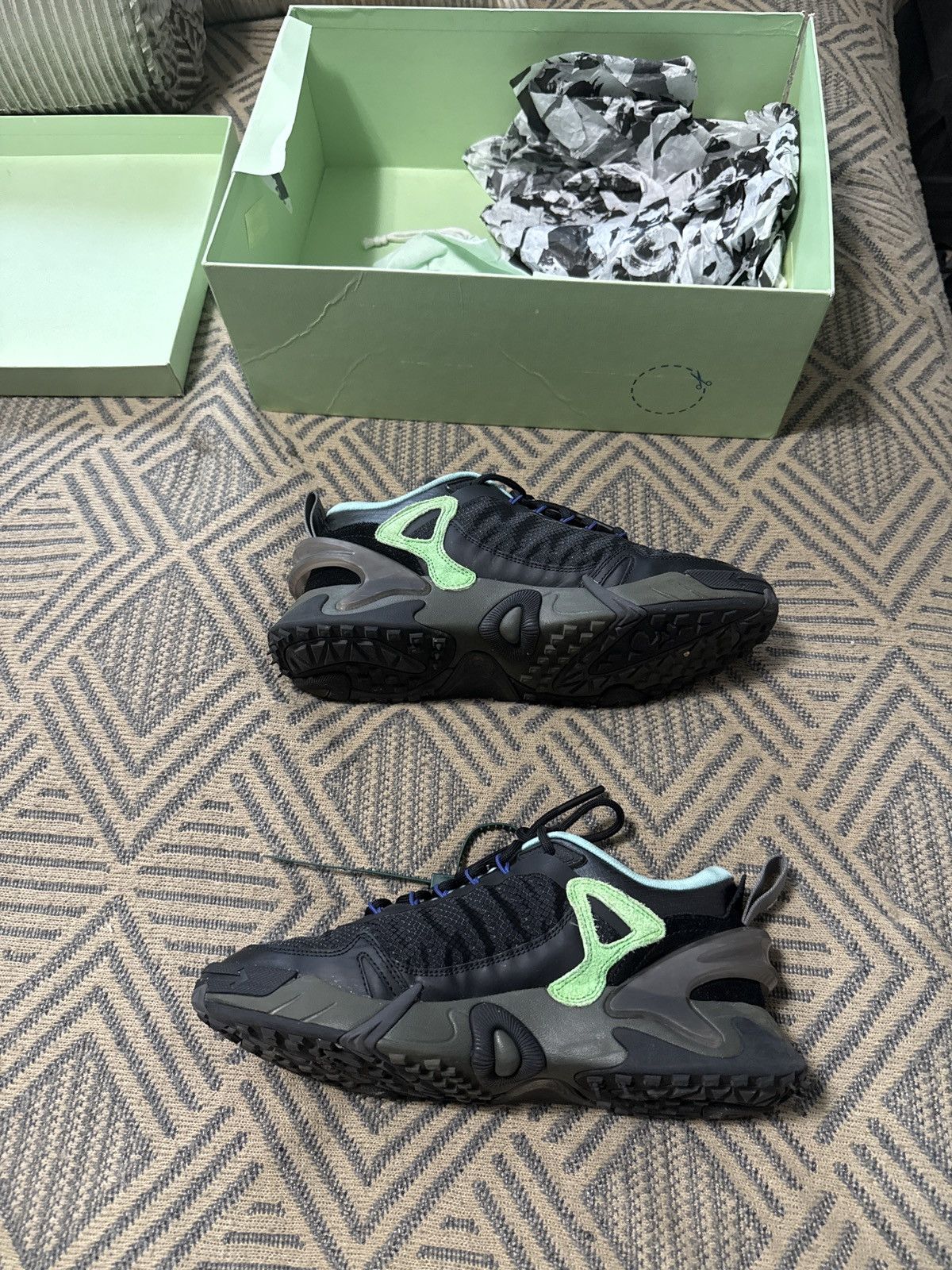 Off-White Off white odysee 200 Size US 10 / EU 43 - 1 Thumbnail