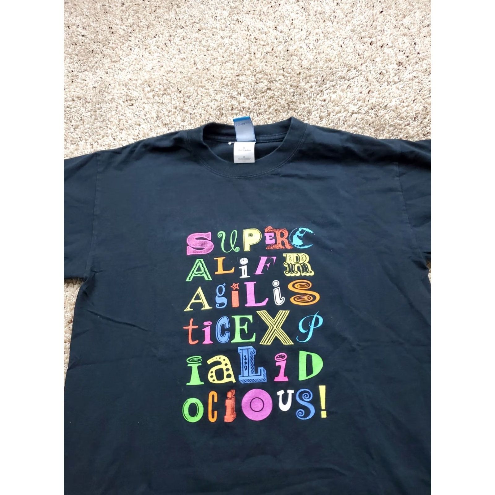 Disney VINTAGE Disney Mary Poppins T Shirt Medium Adults Black Short Sleeve Crew Neck Logo Graphic Print 2000s Movie Mens Size US M / EU 48-50 / 2 - 3 Thumbnail