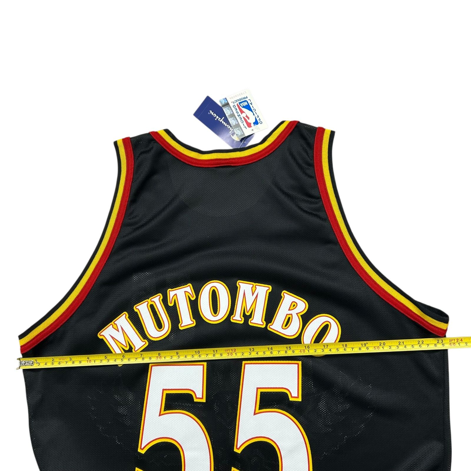NBA VTG 90s NBA ATLANTA HAWKS DIKEMBE MUTOMBO CHAMPION JERSEY Size US XL / EU 56 / 4 - 9 Thumbnail