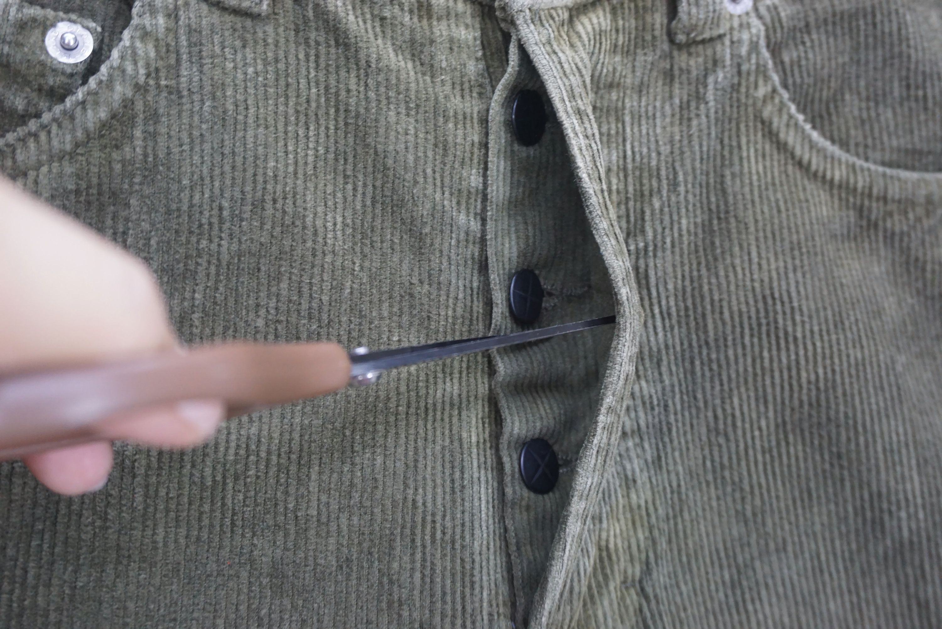 Stone Island Cropped Corduroy Pants Size W28xL26 Made in Italy Size US 28 / EU 44 - 8 Thumbnail