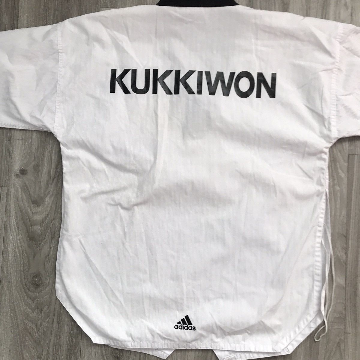 Adidas Adidas Taekwondo Kukkiwon White Pullover Jersey Mens 180 Size US L / EU 52-54 / 3 - 4 Thumbnail