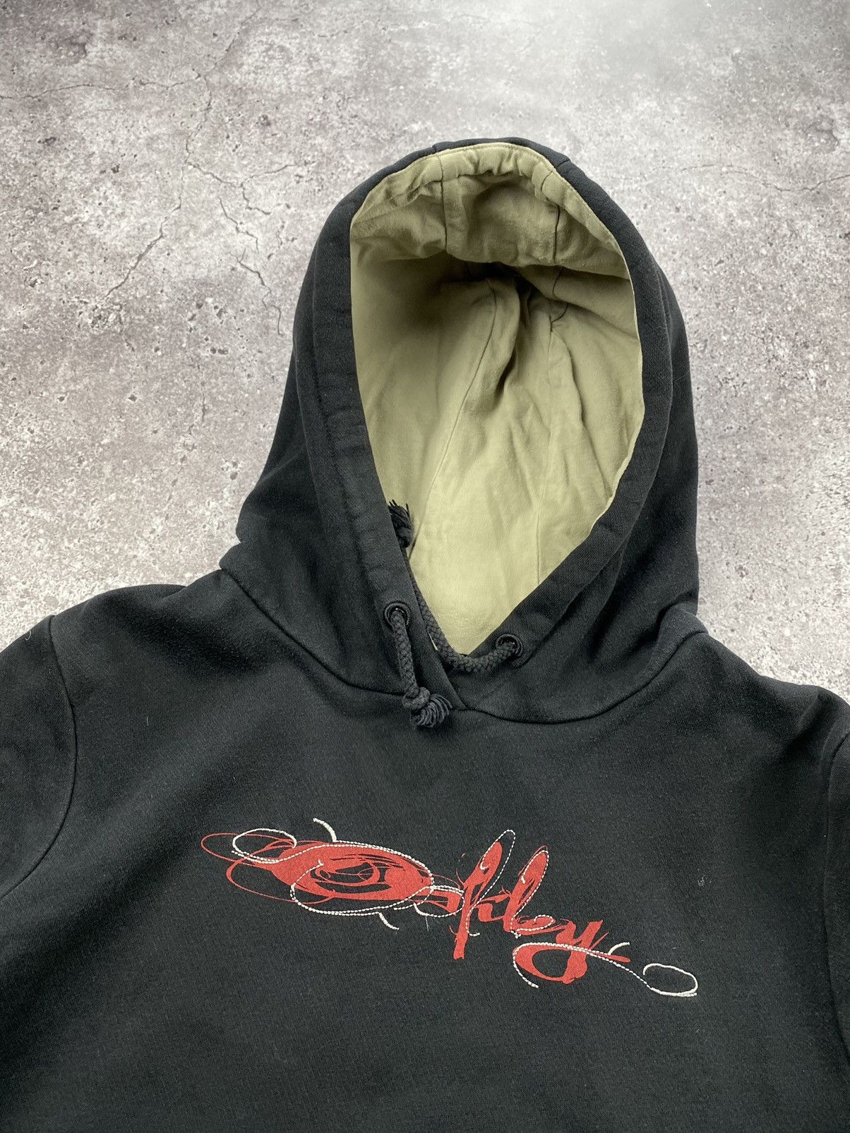 Oakley Oakley Hoodie Boxy Fit Y2k Centre Logo Size US S / EU 44-46 / 1 - 4 Thumbnail