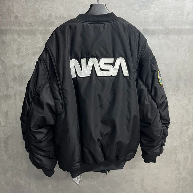 Balenciaga Balenciaga Black NASA Embroidered MA-1 Zip Jacket-2506 Size US XL / EU 56 / 4 - 6 Thumbnail