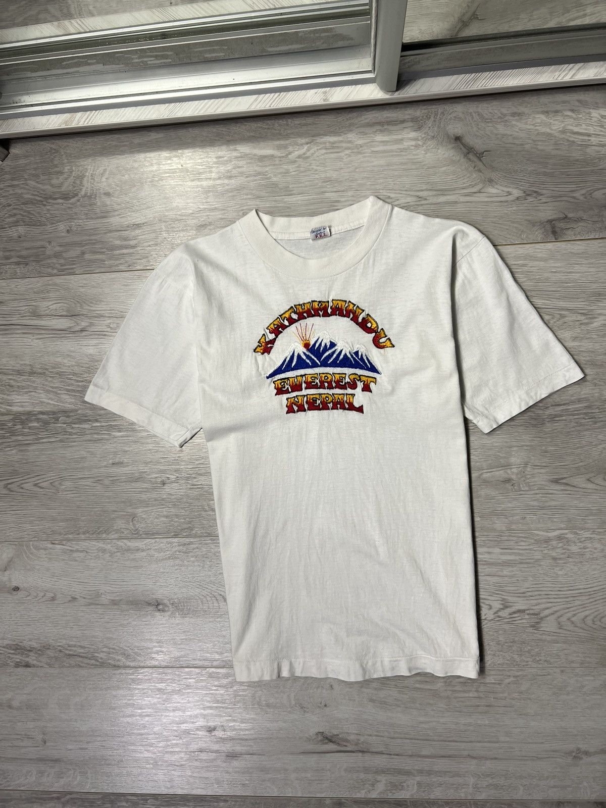 Japanese Brand × Vintage Vintage 80s Kathmandu Everest Nepal Embroidered Big Logo Tee Size US S / EU 44-46 / 1 - 1 Thumbnail