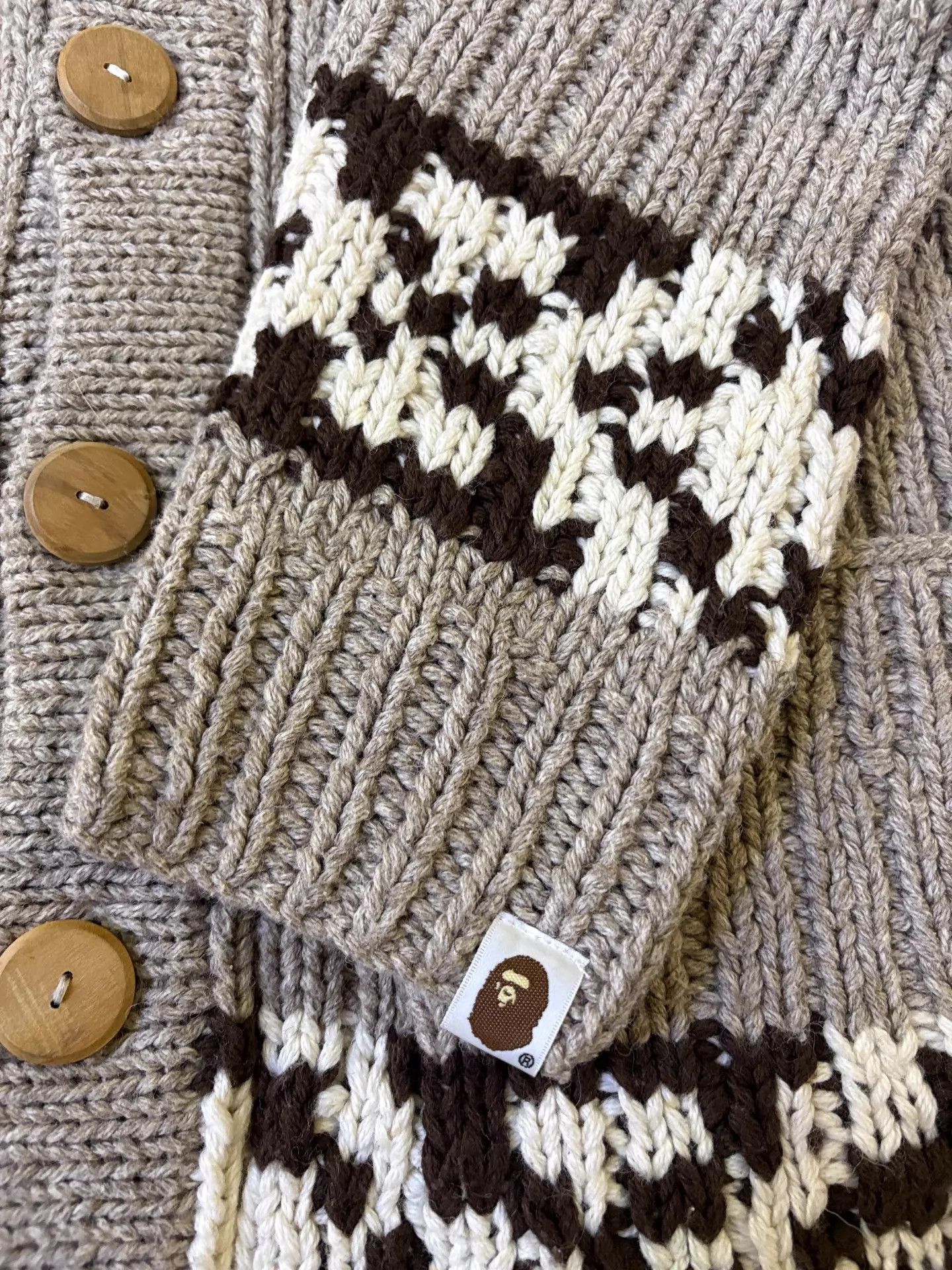 Bape BAPE HEAD KNIT WOOL WOOD BUTTON SWEATER M Nigo Era NM w/ mm Size US M / EU 48-50 / 2 - 6 Thumbnail