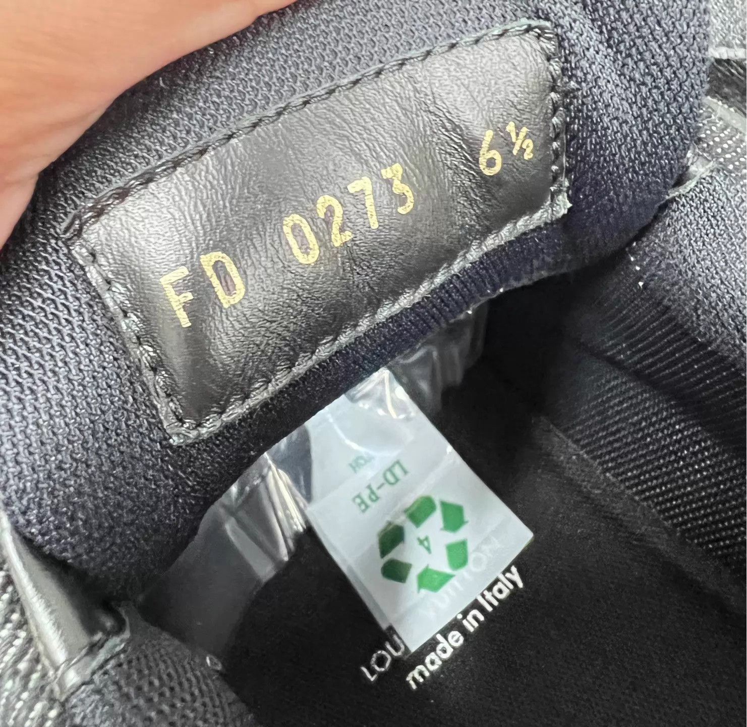 Louis Vuitton LV Trainer Black Distressed Denim Sneaker US6.5/EU40.5 Size US 7.5 / EU 40-41 - 8 Thumbnail