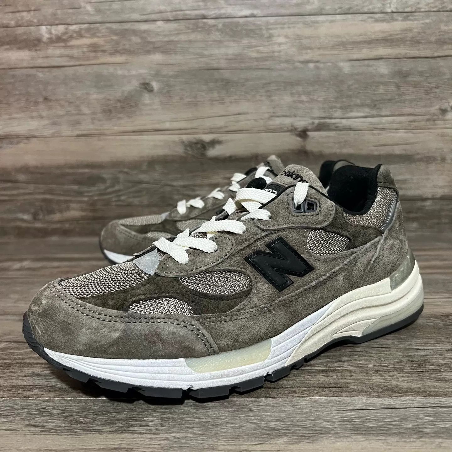 New Balance jjjjound x New Balance M992J2 Gray/Black 40.5 Size US 7.5 / EU 40-41 - 1 Thumbnail