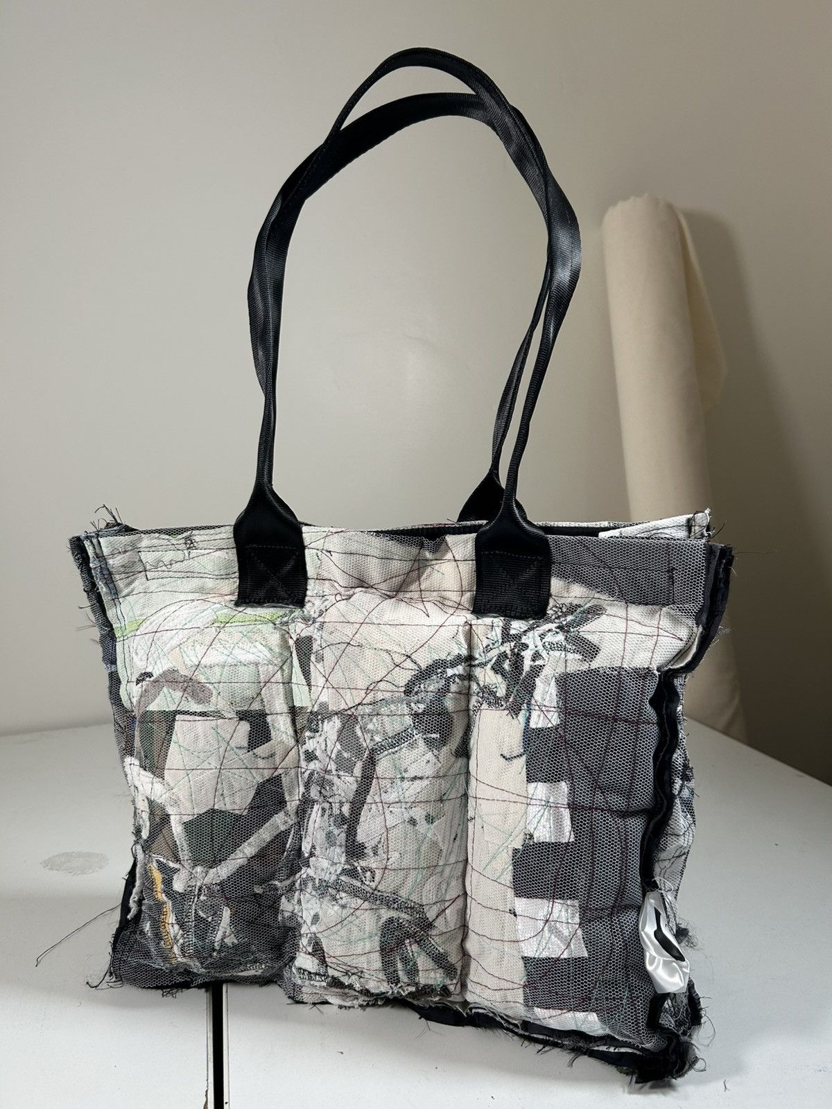 Handmade The Decay tote by NOMIJOON Size ONE SIZE - 2 Thumbnail