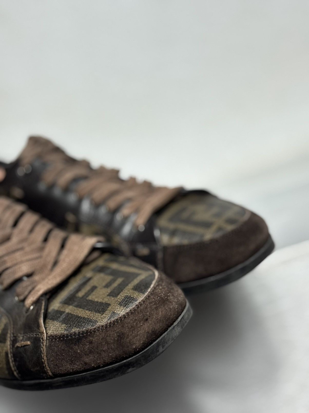 Fendi Fendi Monogram Luxury Leather Low Shoes Sneakers Size US 10 Size US 10 / EU 43 - 12 Thumbnail