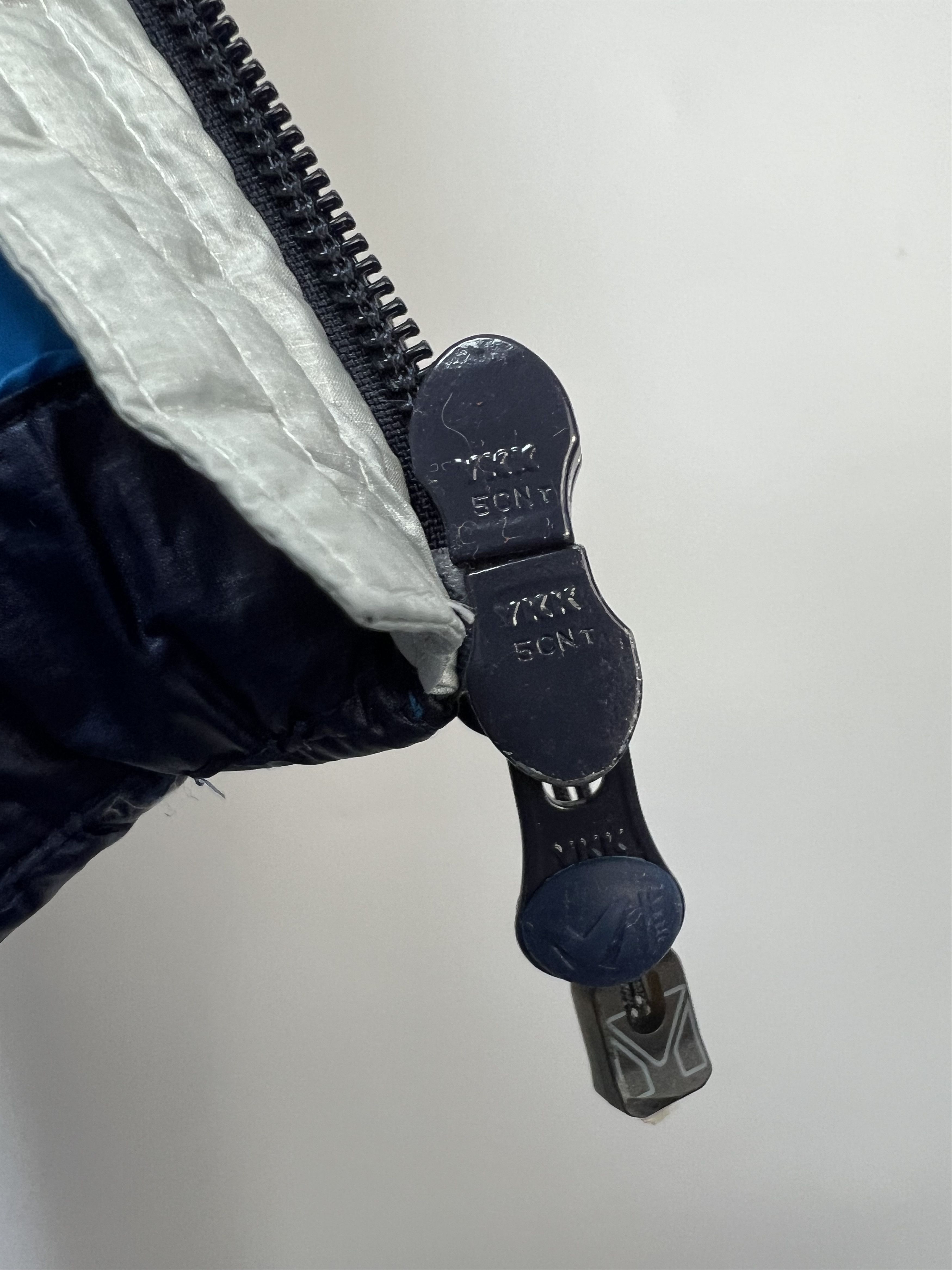 Other Millet Women's Lightweight Hooded Down Jacket Puffer Size L Size L / US 10 / IT 46 - 18 Thumbnail