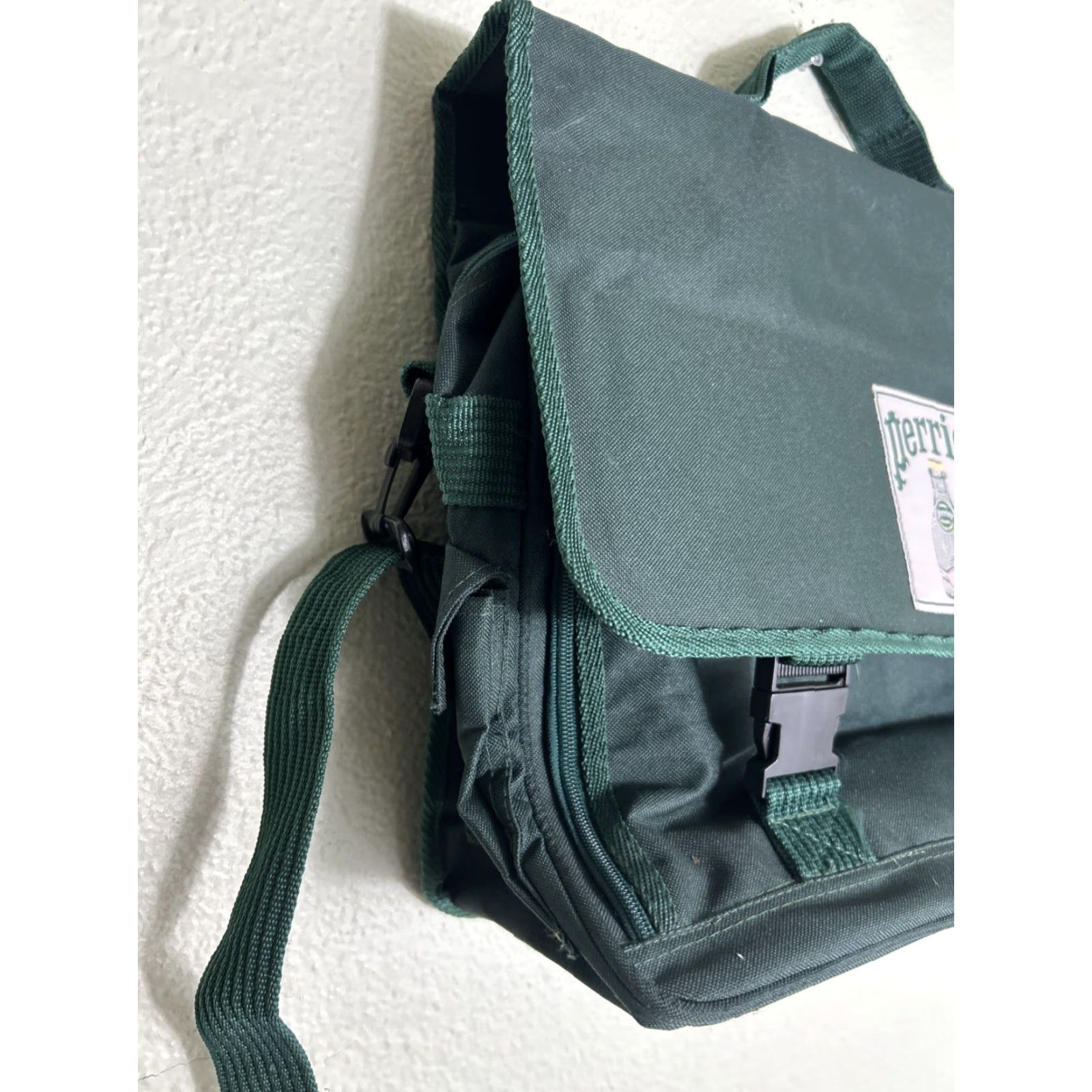 Vintage VINTAGE Perrier Sparkling Water Crossbody Messenger Bag Green 17x12x6 Large Men Size ONE SIZE - 2 Thumbnail