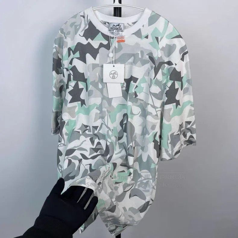 Hermes Hermes Camouflage Short-Sleeve T-Shirt, Camouflage Shirt Size US M / EU 48-50 / 2 - 7 Thumbnail