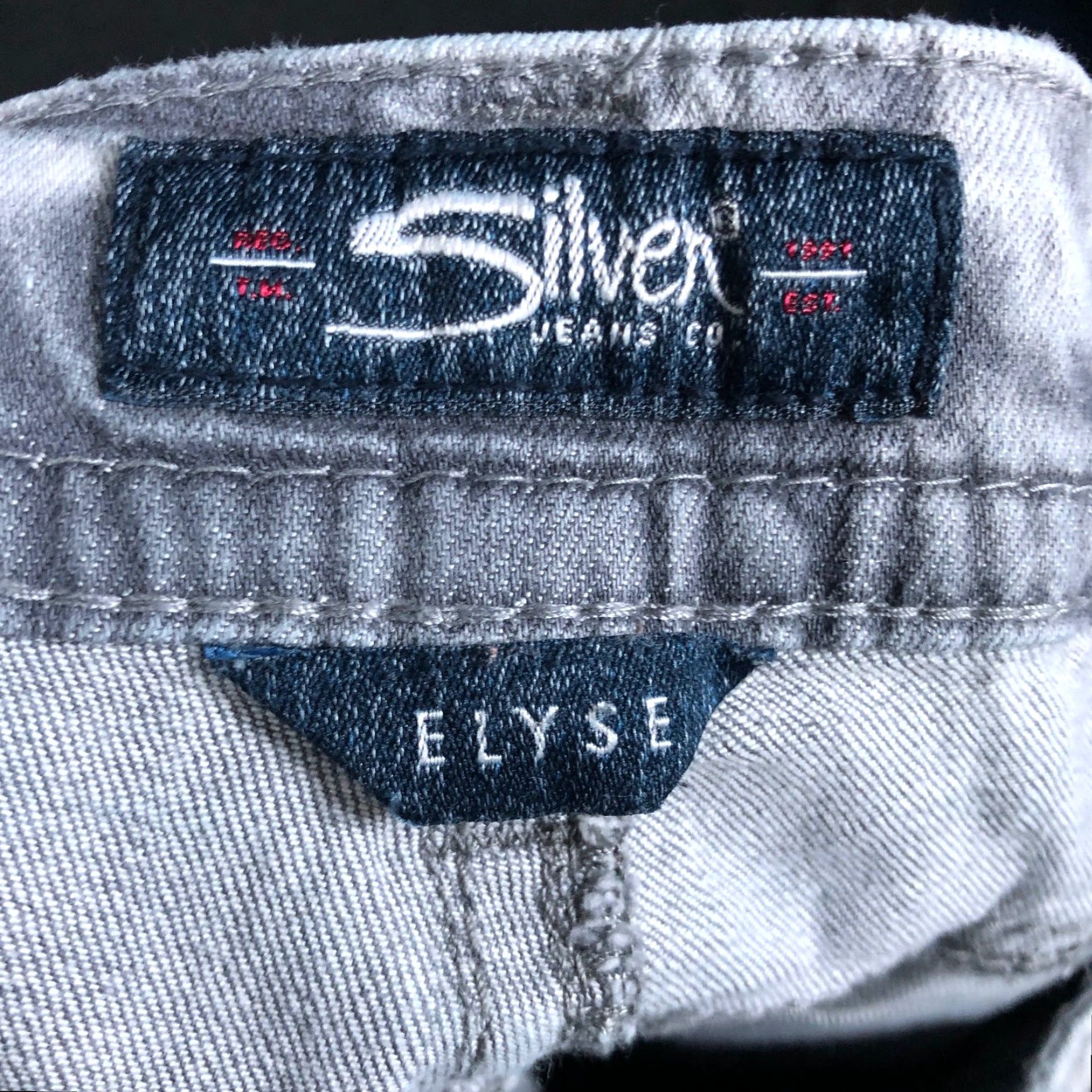 Silver Jeans Co. Silver Jeans Co. Gray Denim Mid Rise Elyse Skinny Crop Stretch 26x24 Jeans Womens Size 30" / US 8 / IT 44 - 4 Thumbnail