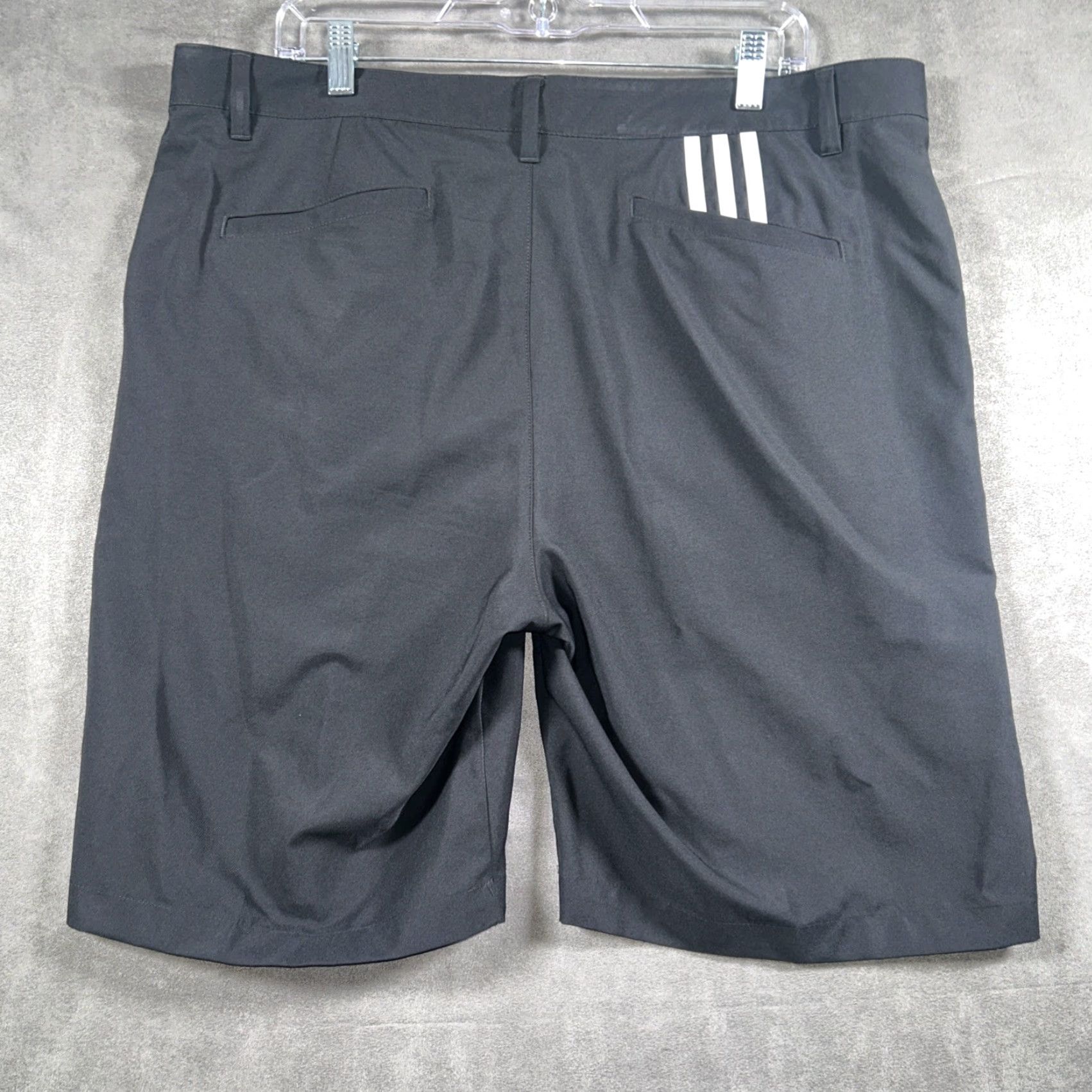 Adidas Adidas Shorts Mens 38 Black Flat Front Performance Tech Chino Golf Stretch Casual Shorts Mens 38 Black Chino Golf Size US 38 / EU 54 - 6 Thumbnail