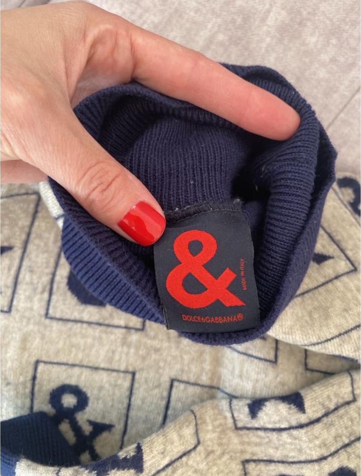 Dolce & Gabbana Vintage Dolce Gabbana Monogram Wool Turtleneck Sweater Size XS / US 0-2 / IT 36-38 - 2 Thumbnail