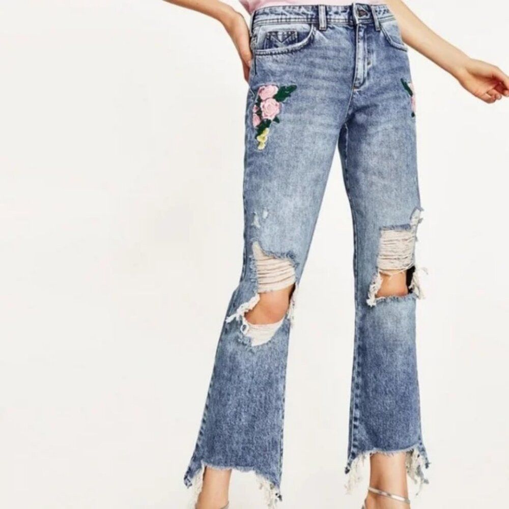 Zara NWT New Zara Floral Embroidered Distressed Ankle Jeans Size Size 26" / US 2 / IT 38 - 2 Thumbnail