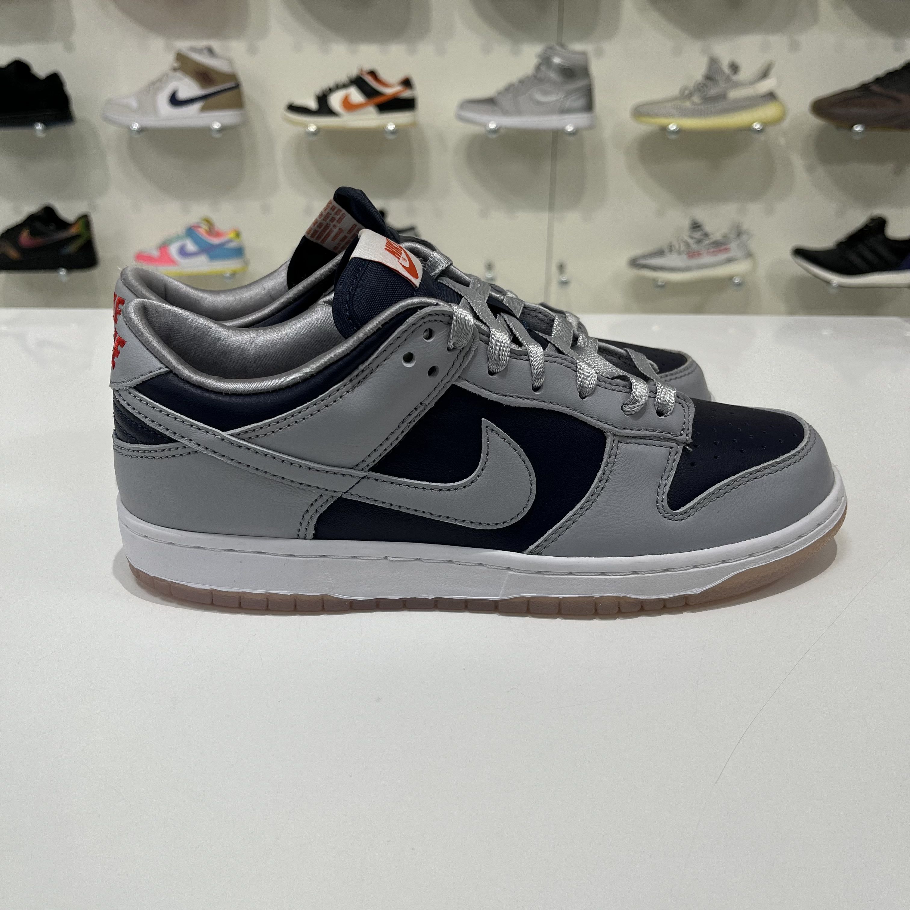 Nike Nike Dunk Low College Navy Grey Size US 9.5 / EU 42-43 - 4 Thumbnail