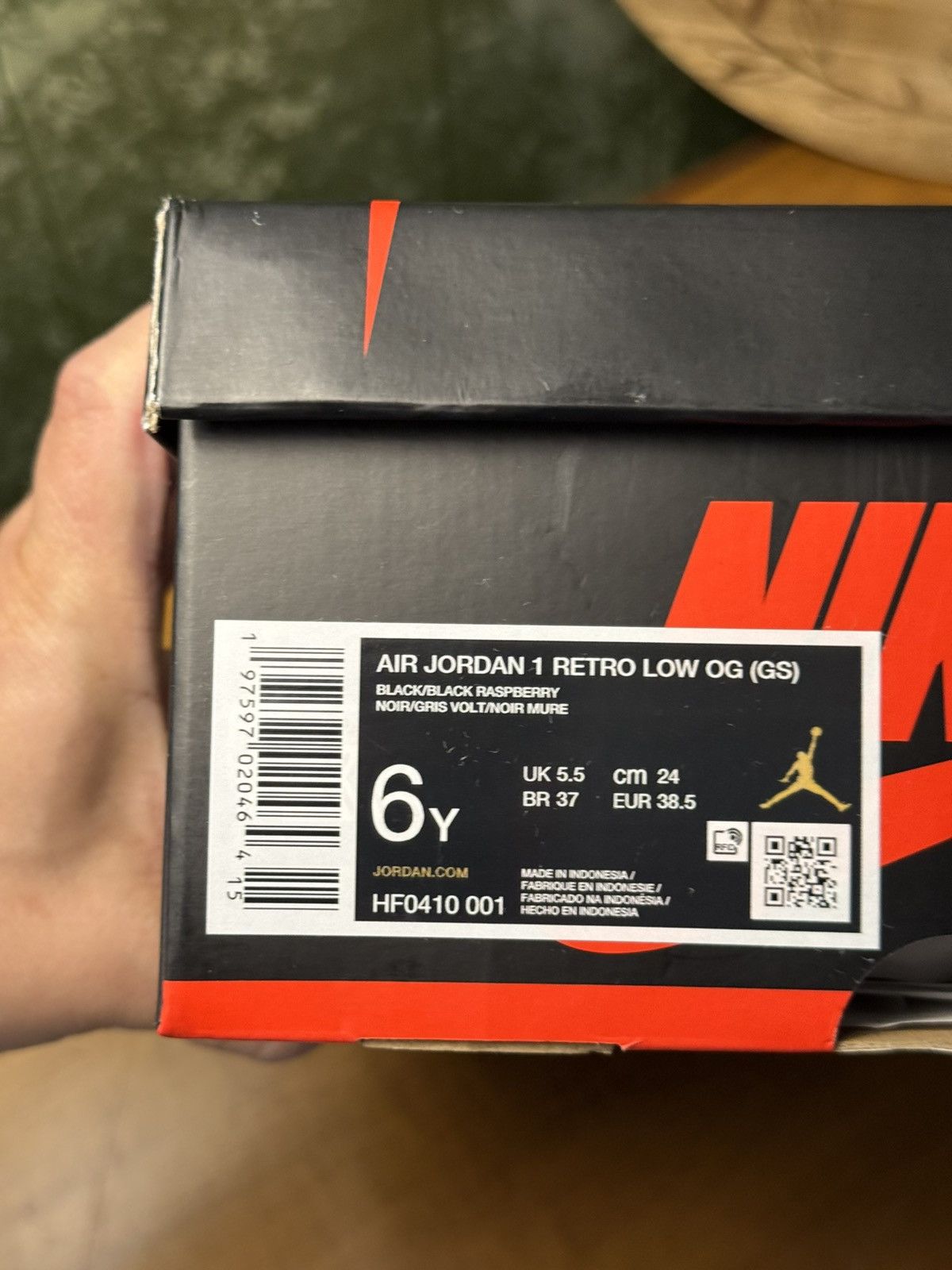 Nike New Nike Air Jordan 1 Retro Low OG HF0410-001 6Y Size US 6 / EU 39 - 20 Thumbnail