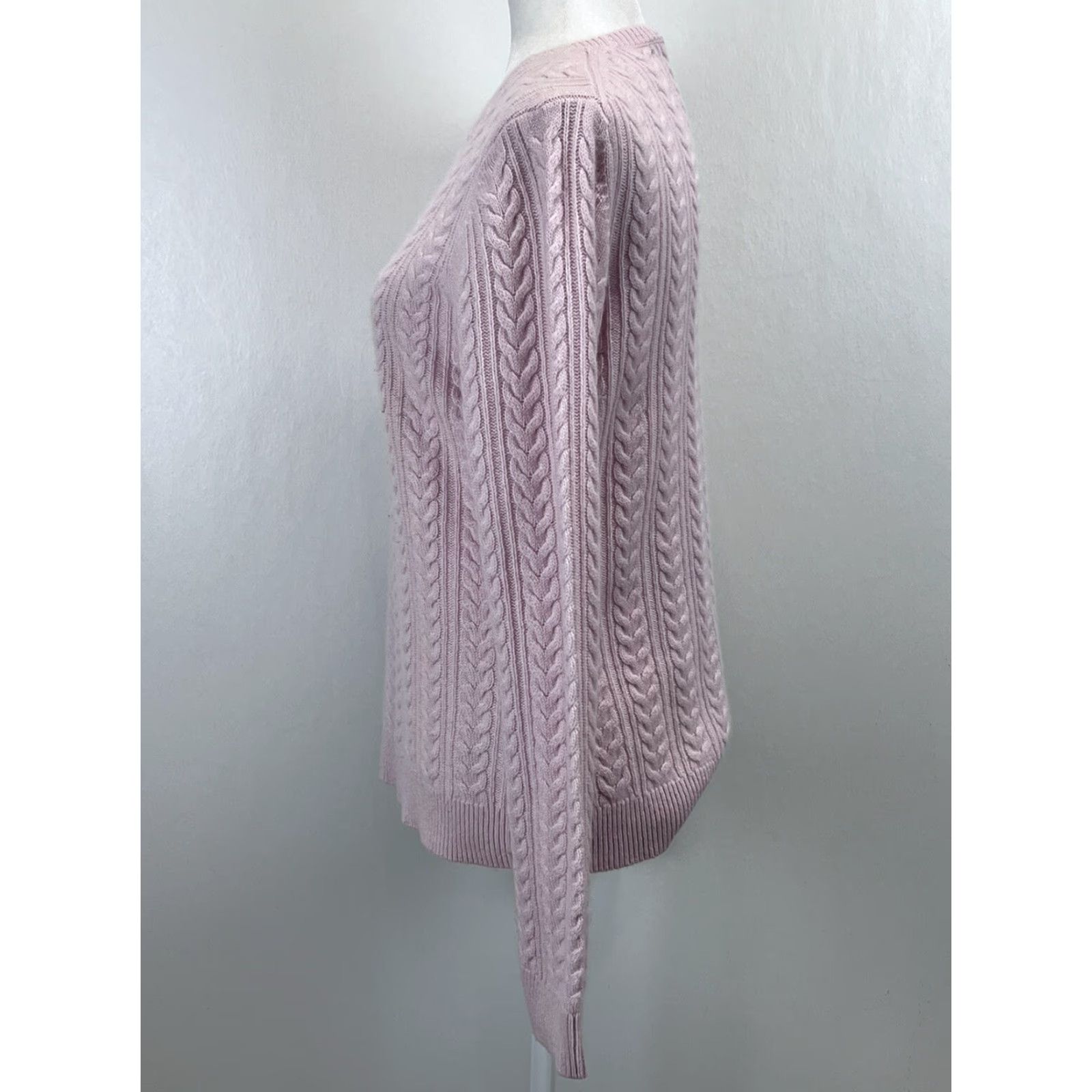 Brooks Brothers Brooks Brothers Cashmere Sweater Womens Long Sleeve Pullover Size L Pink Cableknit Size L / US 10 / IT 46 - 2 Thumbnail