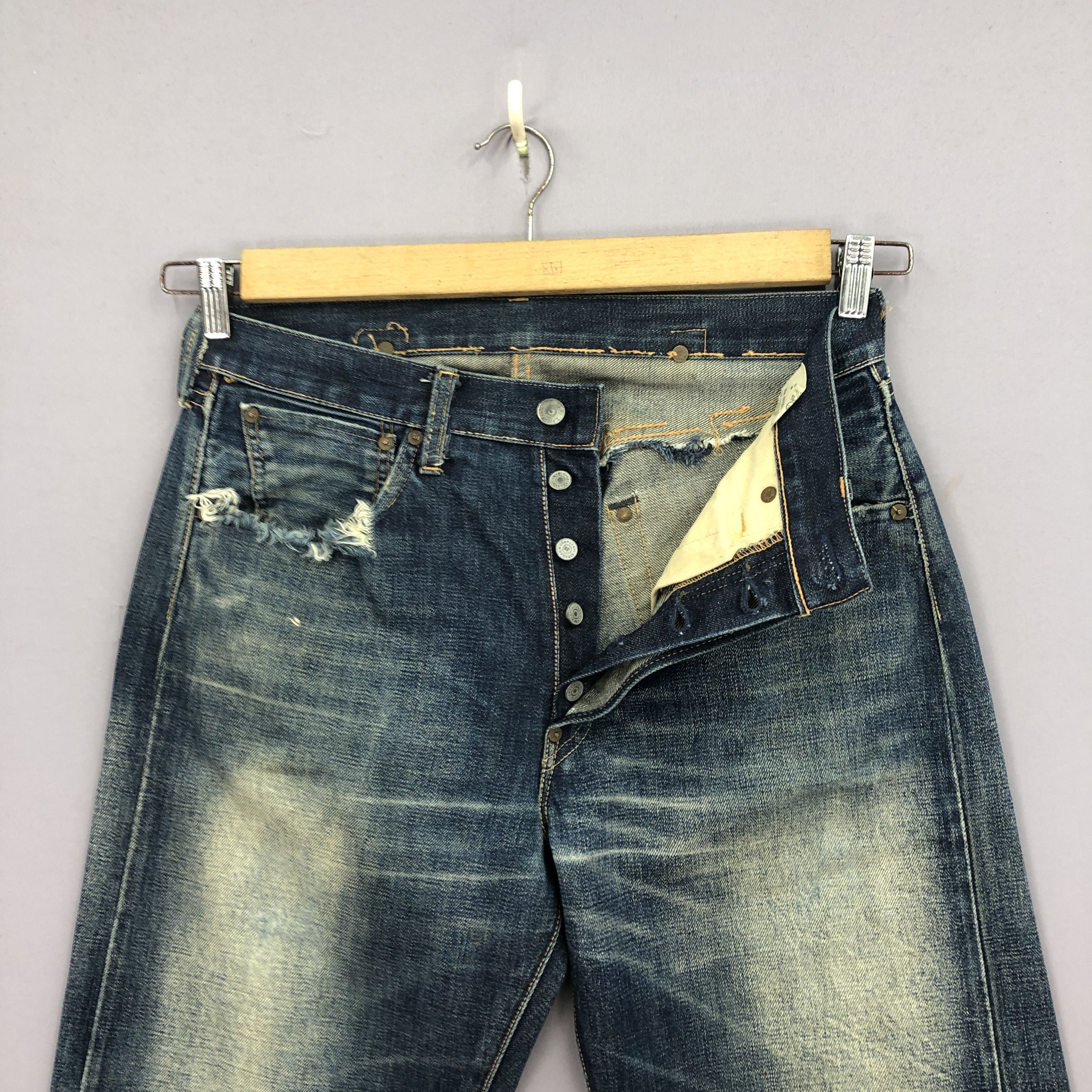Levi's Vintage Levis 501 Selvedge Jeans Levi's Buckle Back Denim Size US 30 / EU 46 - 7 Thumbnail