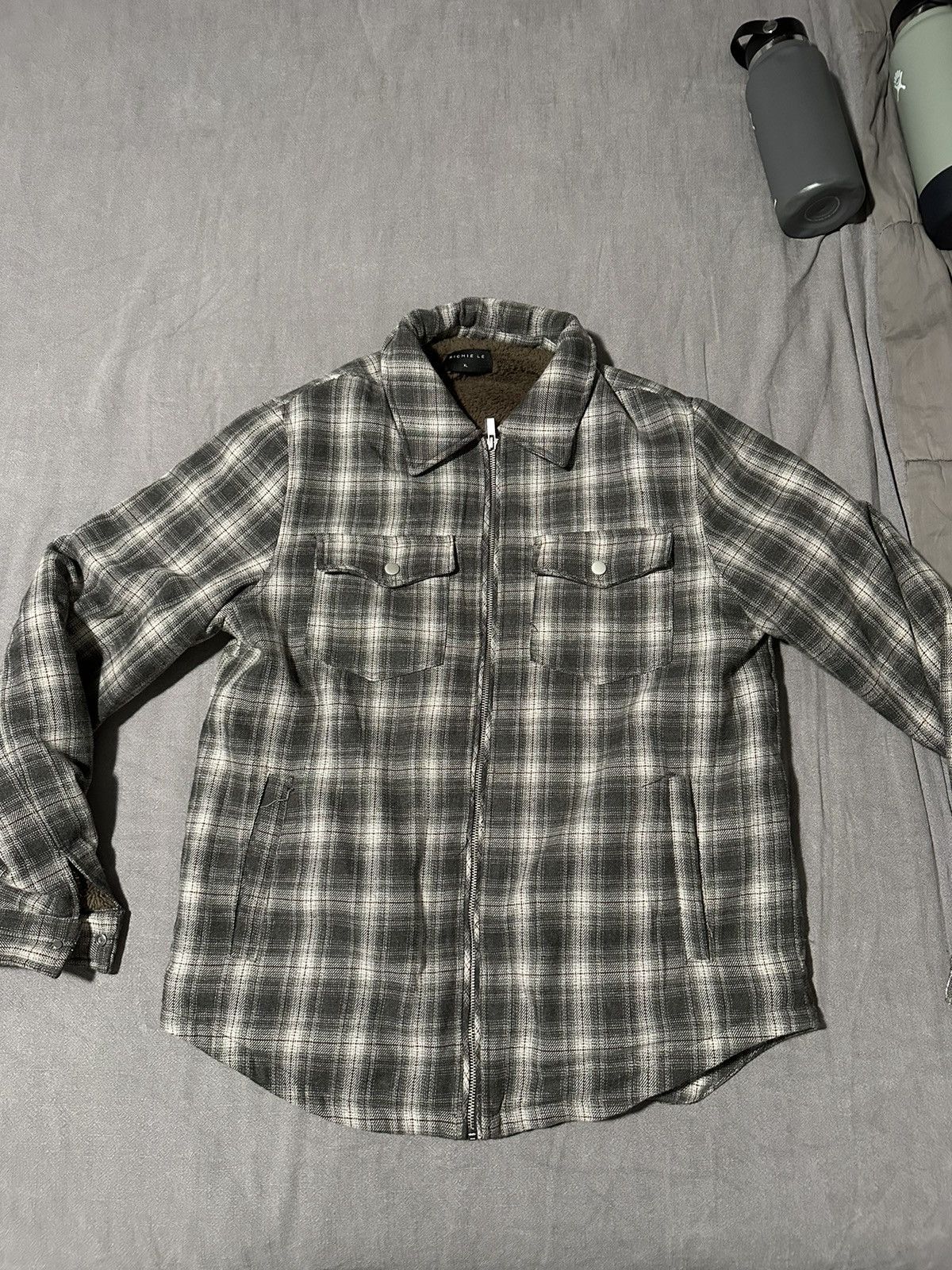 image of Richie Le Collection Richie Le Flannel in Grey, Men's (Size XL)