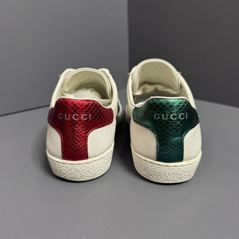Gucci Gucci Ace Heart Pattern Sneakers for Women - Size US 8 / IT 38 - 2 Thumbnail